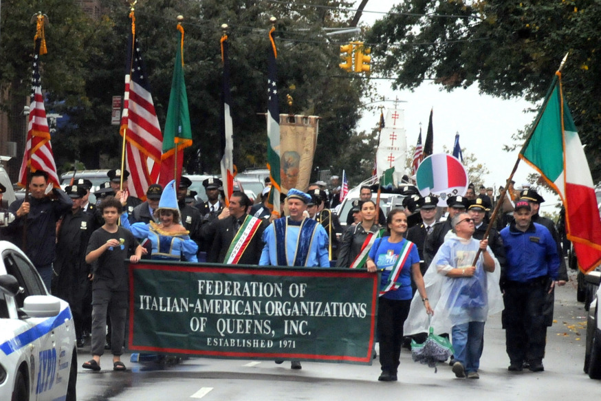 Queens Columbus Day parade (Photo by Walter Karling)